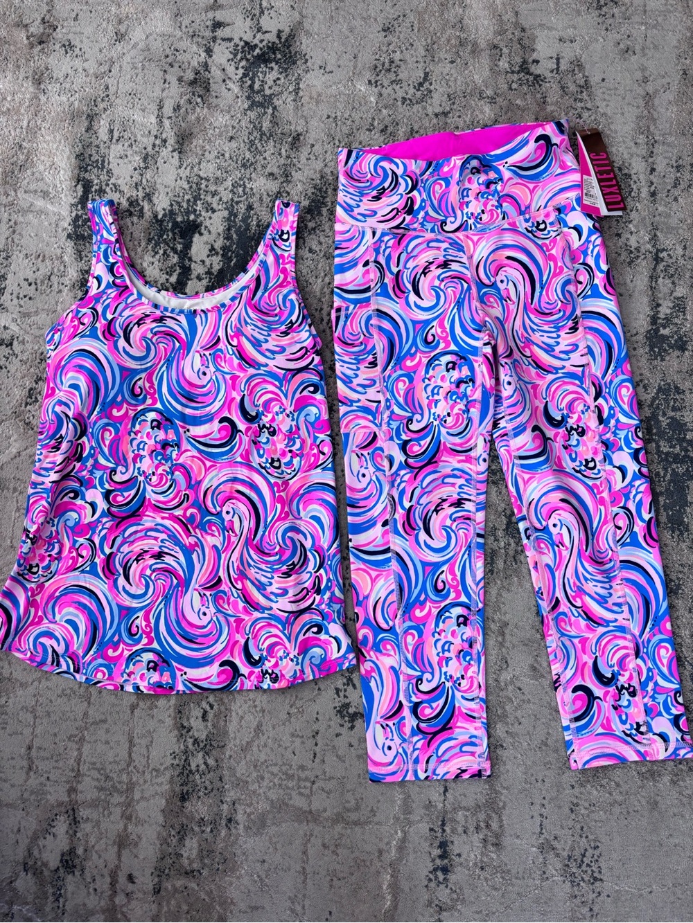 Lilly Pulitzer Luxletic set